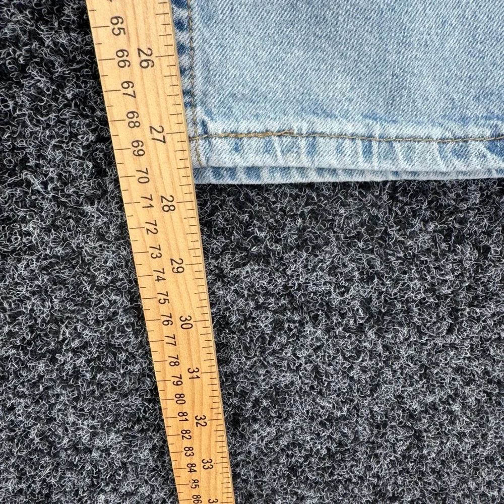 Levis 505 Regular Fit Jeans Mens 30x30 Light Wash Blue Denim Straight Leg